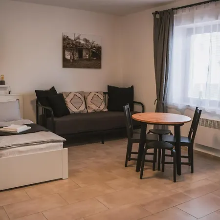 Apartmany Pulgary Bulhary Exterior photo