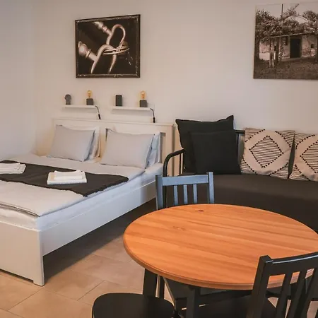 Apartmany Pulgary Bulhary Exterior photo